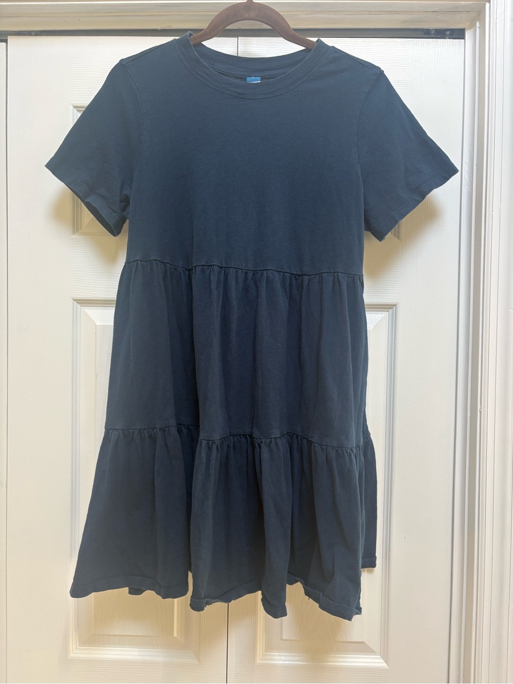 Old Navy Navy Tiered Short Sleeve Mini Dress